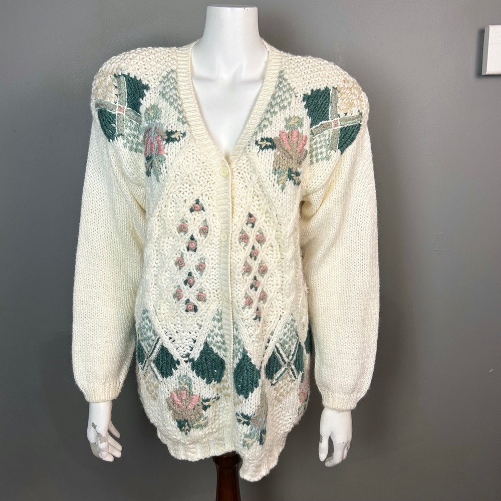 Vintage Cottagecore Sweater Cardigan Medium Grannycore Shenanigans Cream‎ Floral